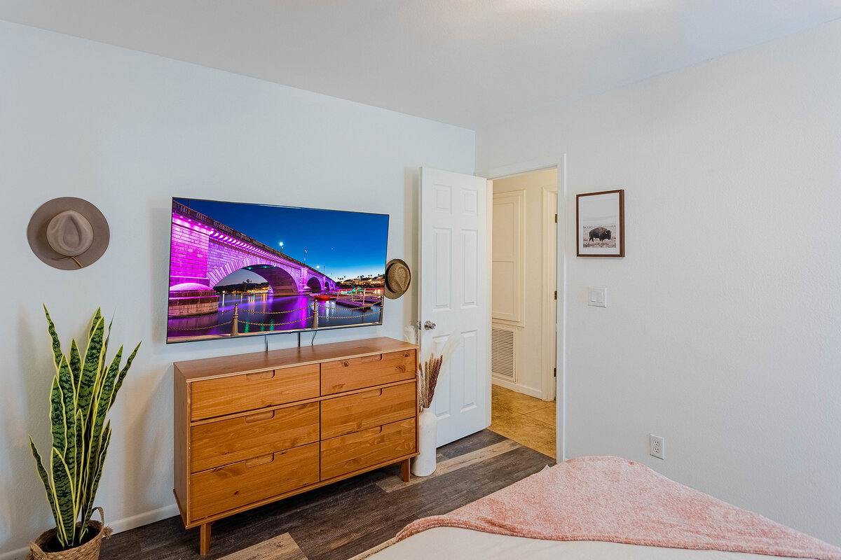 Bedroom with TV