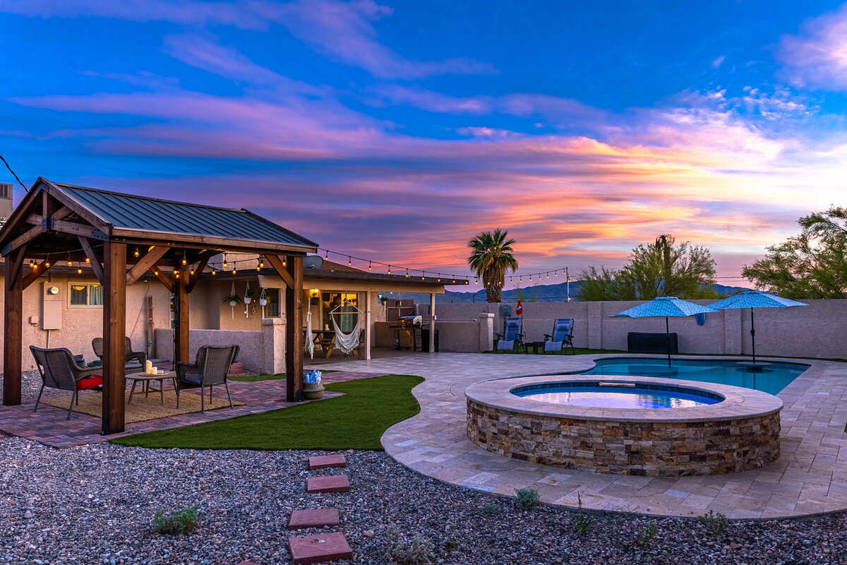 Casa de Sombreros sunset pool view