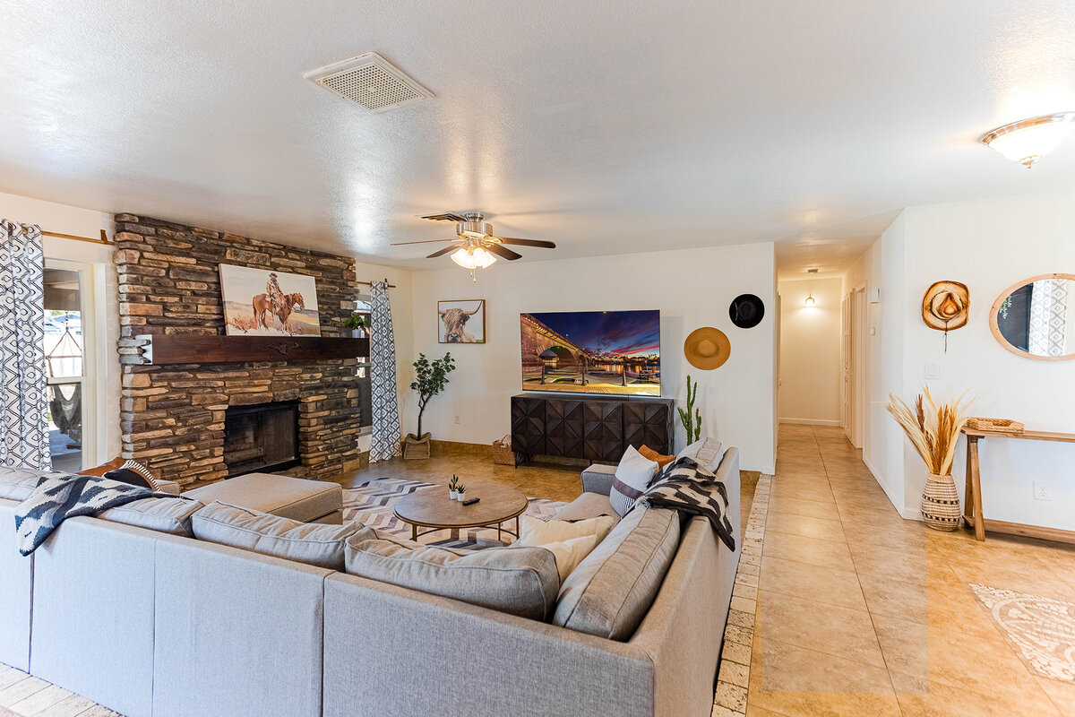 Living room with fireplace